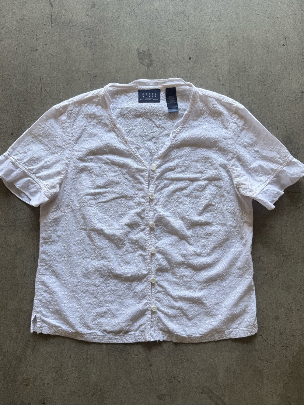 Liz Claiborne Crazy Horse 100% Cotton Eyelet Button Down Blouse Size 10 or M